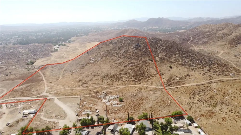 Marie Road Perris, CA 92570