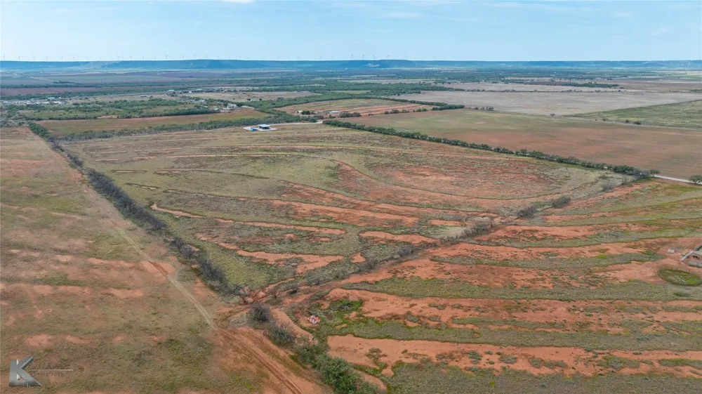 CR 107 Trent, TX 79561