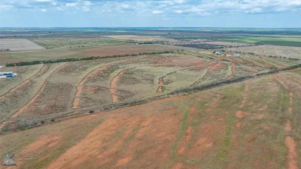 CR 107 Trent, TX 79561