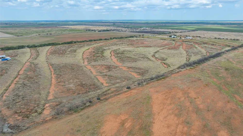 CR 107 Trent, TX 79561