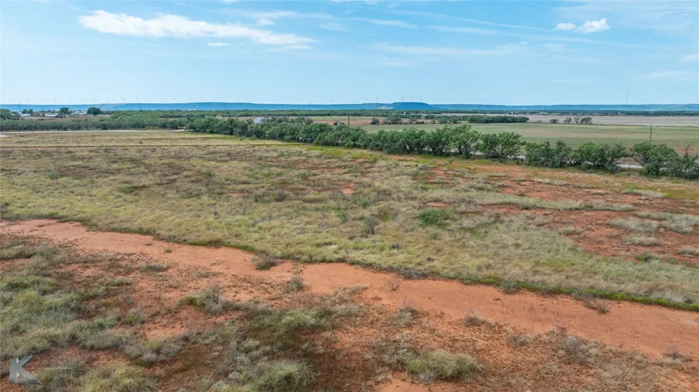 CR 107 Trent, TX 79561