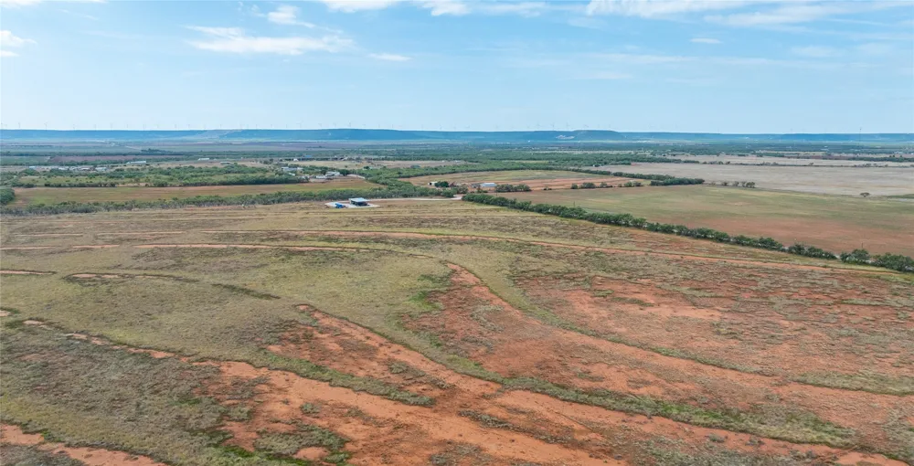 CR 107 Trent, TX 79561