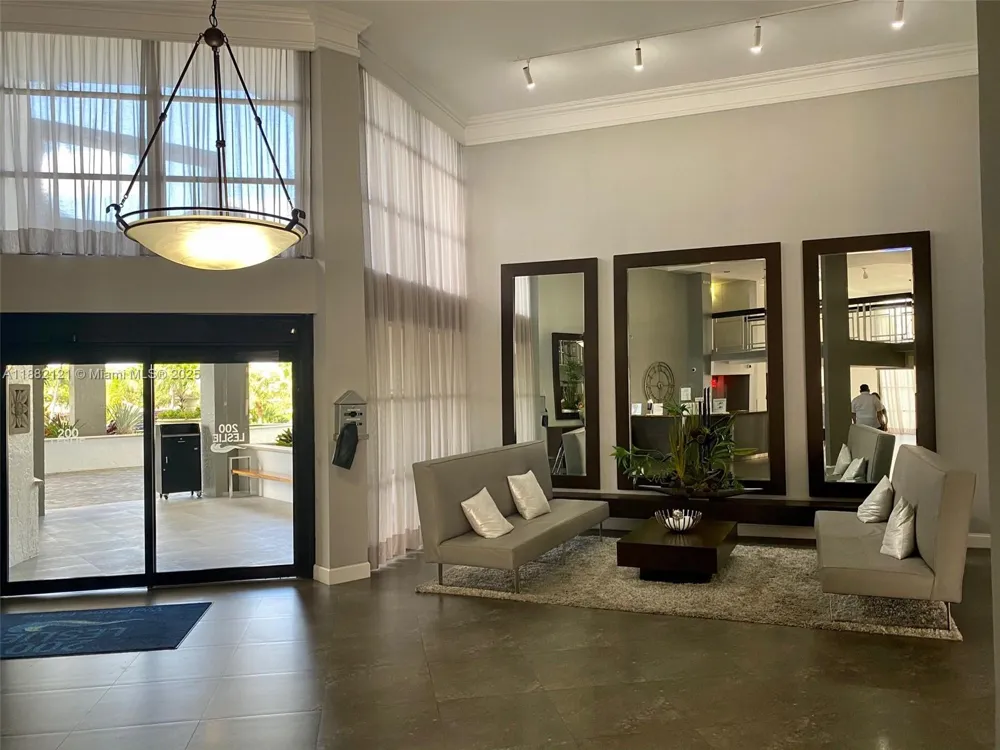 200 Leslie Dr #228 Hallandale Beach, FL 33009