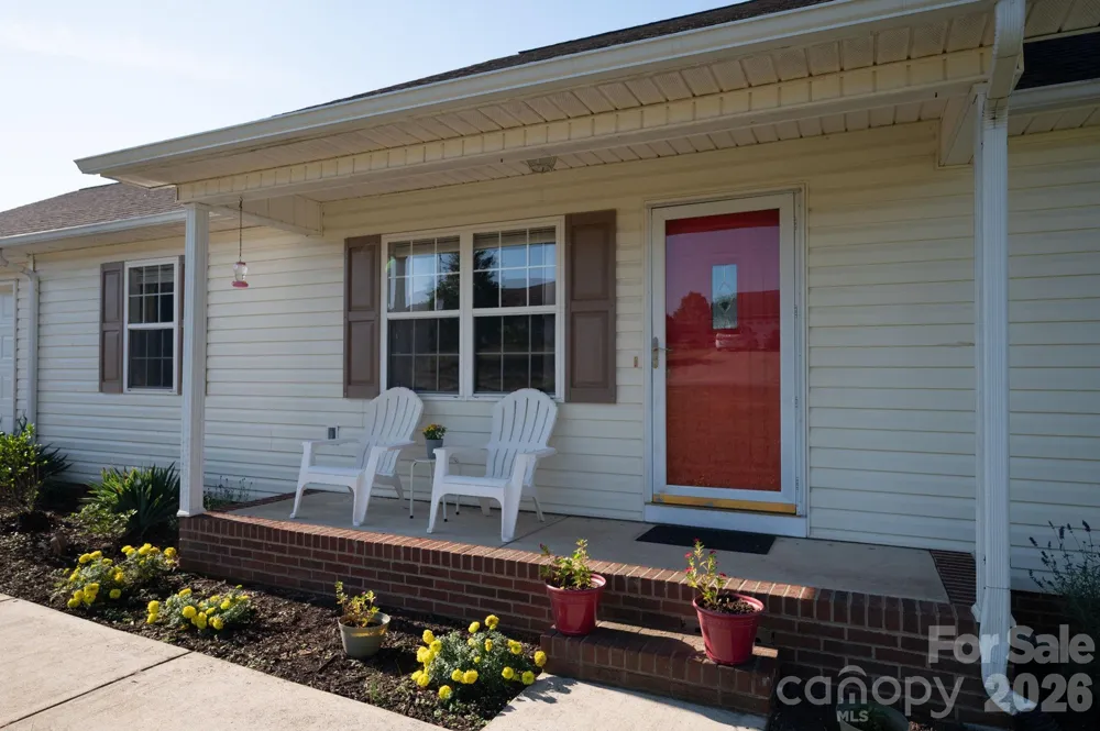 1371 Millrace Drive Conover, NC 28613