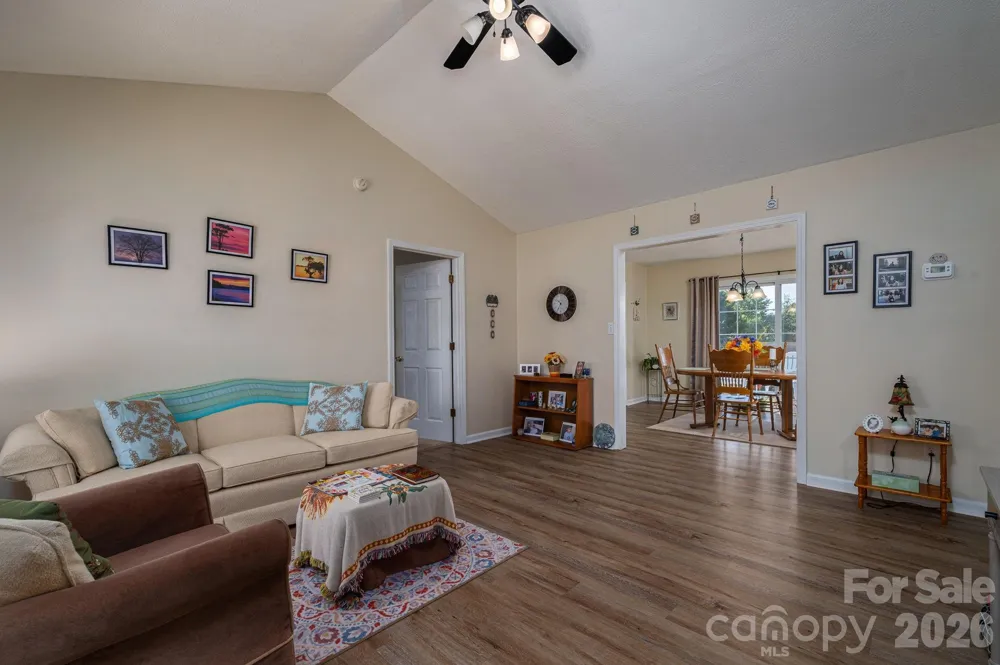 1371 Millrace Drive Conover, NC 28613
