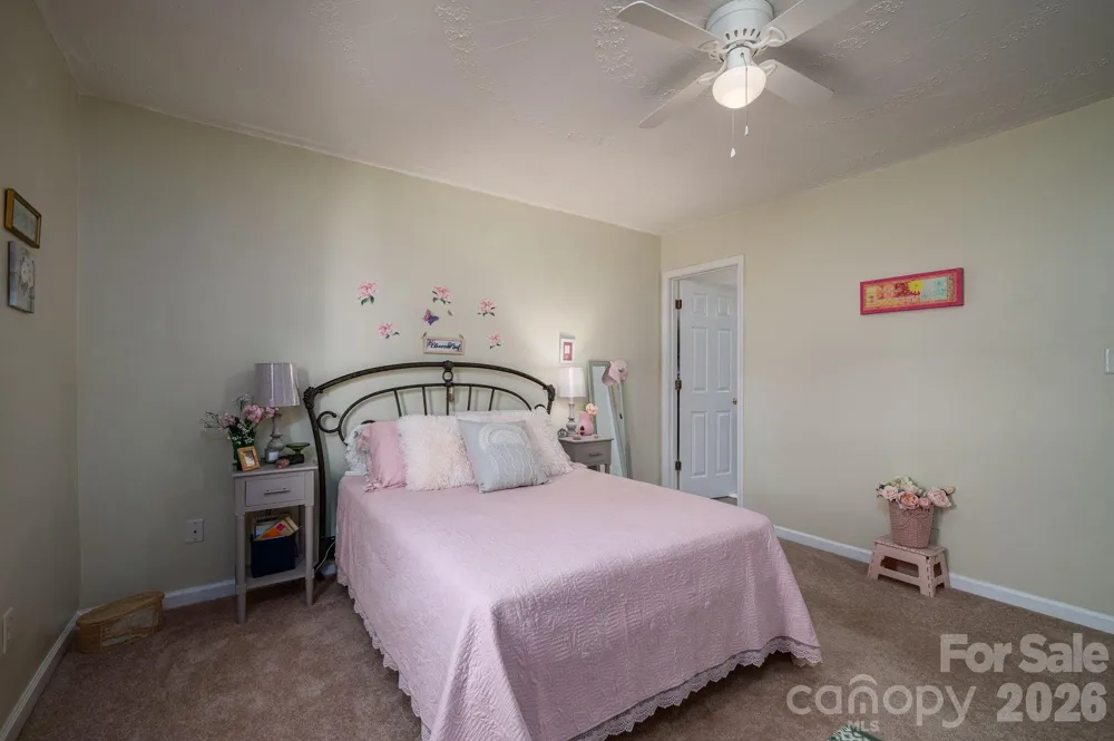 1371 Millrace Drive Conover, NC 28613