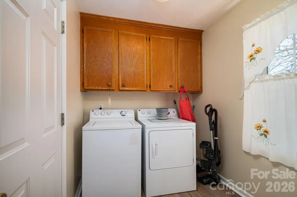1371 Millrace Drive Conover, NC 28613
