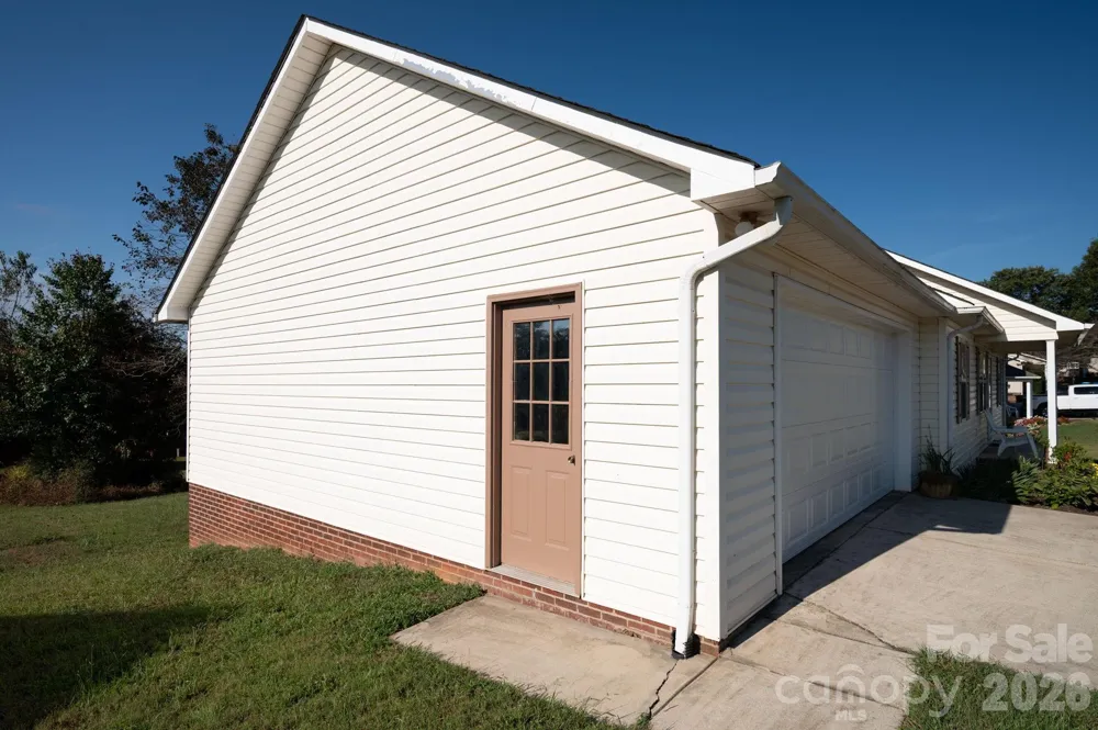 1371 Millrace Drive Conover, NC 28613