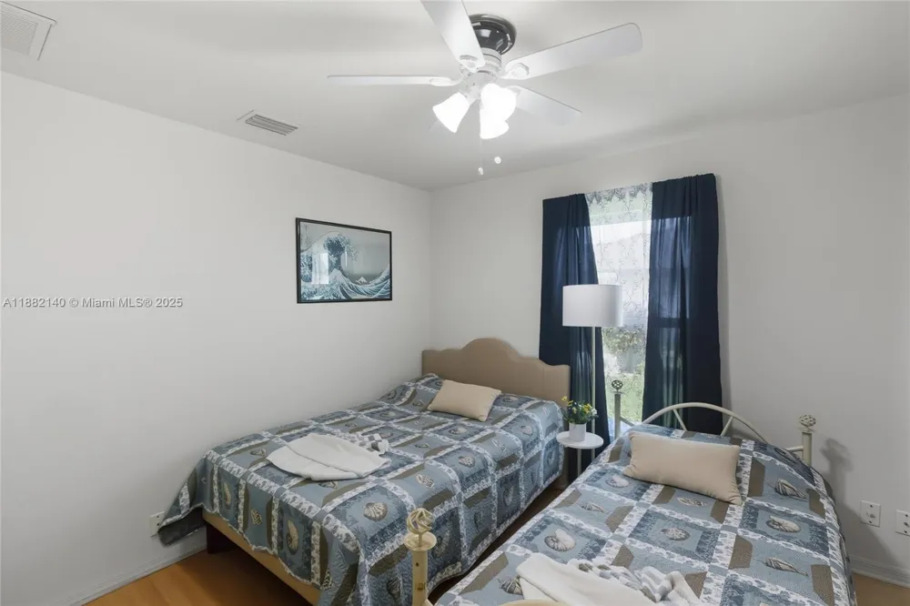 112 SW 34th LN Cape Coral, FL 33914