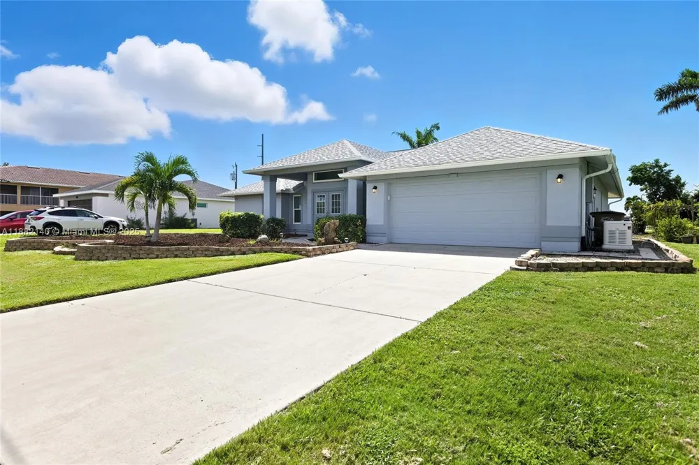 112 SW 34th LN Cape Coral, FL 33914