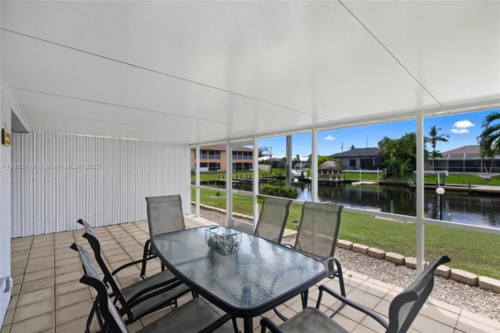 112 SW 34th LN Cape Coral, FL 33914