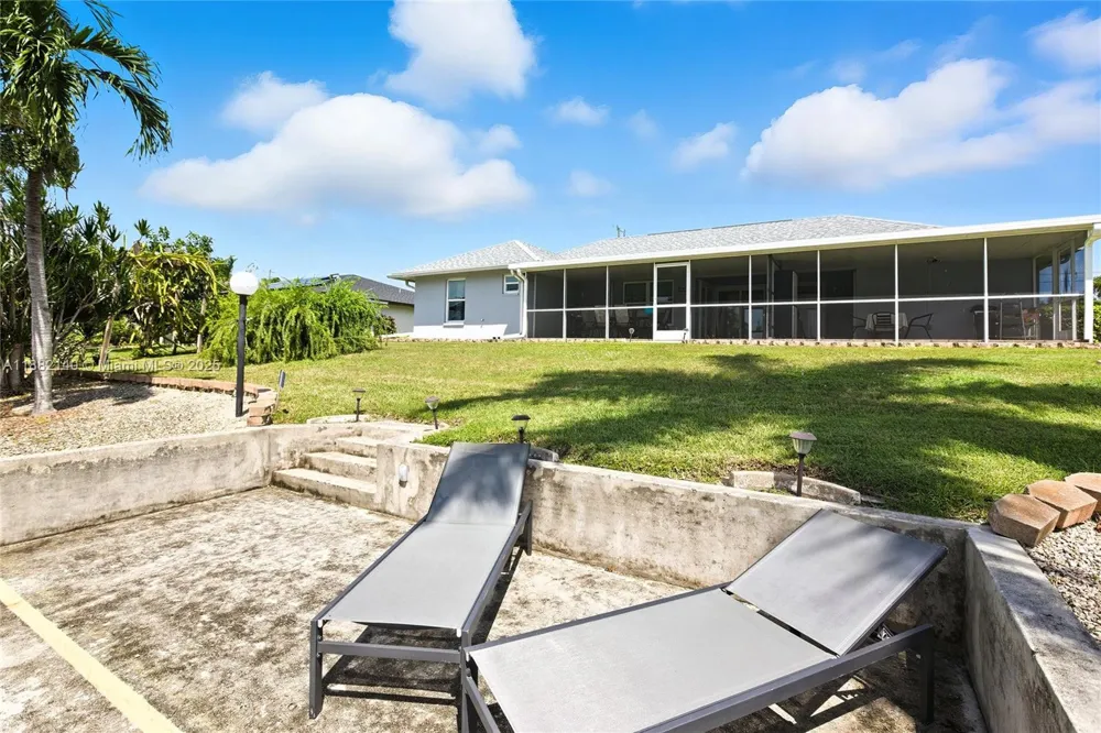 112 SW 34th LN Cape Coral, FL 33914