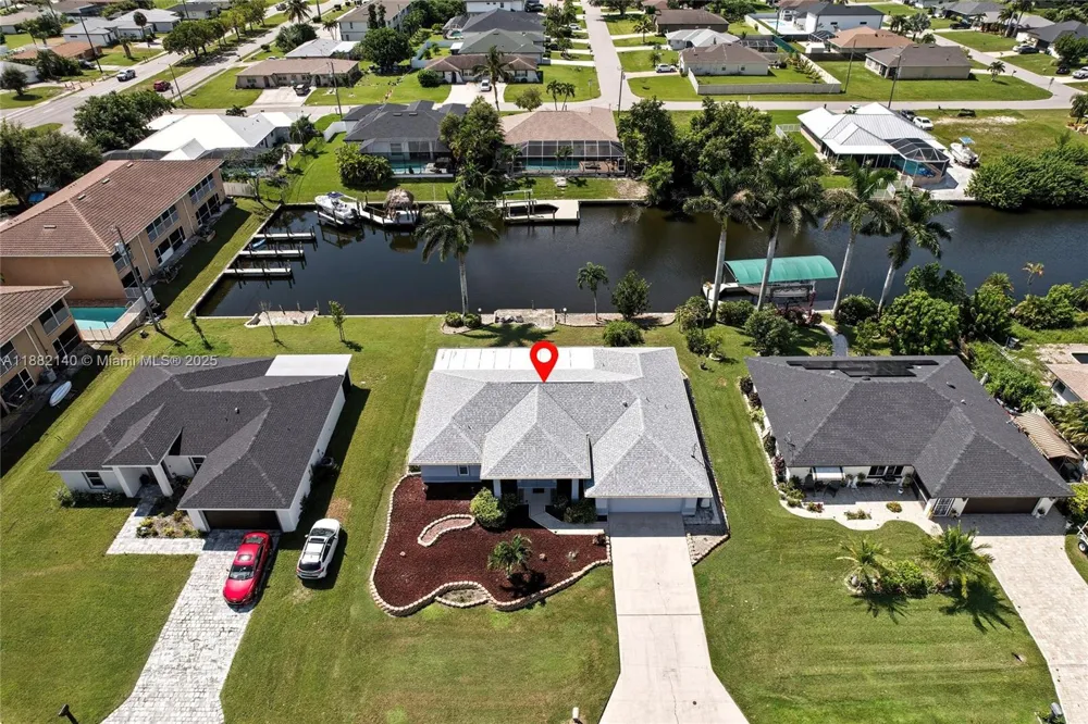 112 SW 34th LN Cape Coral, FL 33914