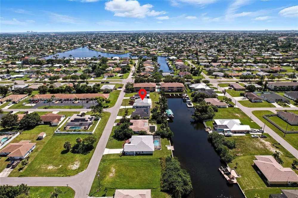 112 SW 34th LN Cape Coral, FL 33914