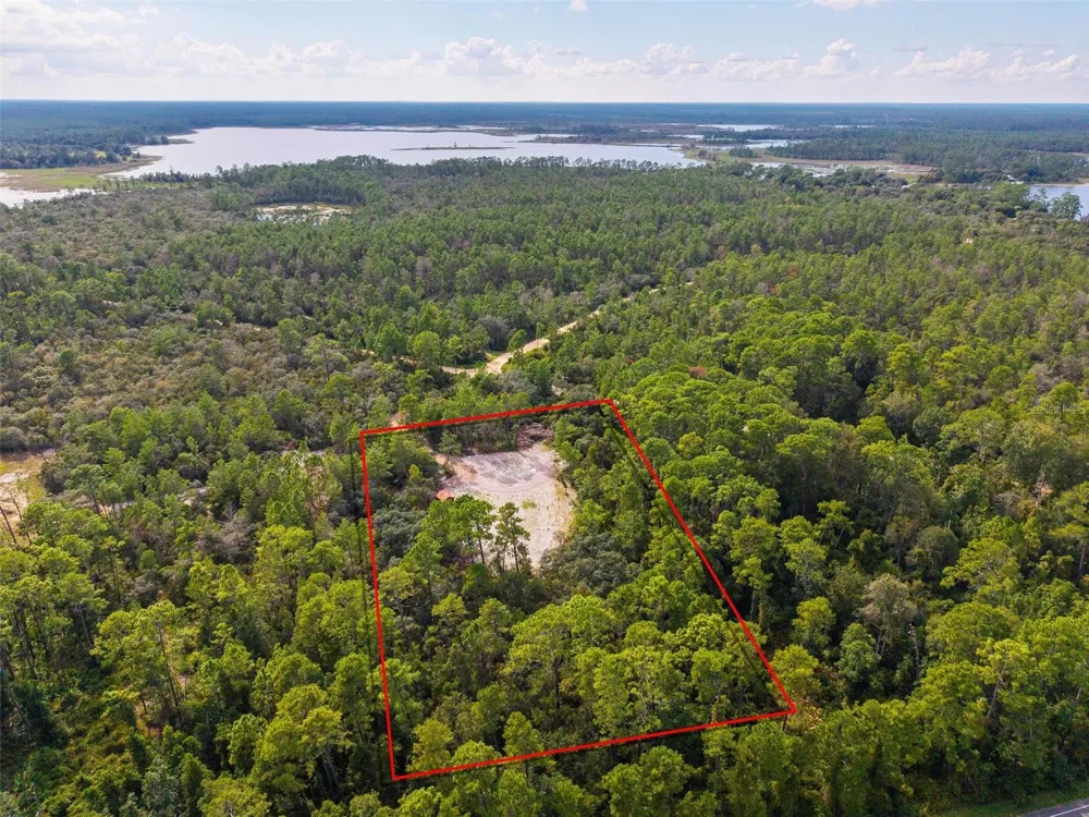 52215 STATE ROAD 19 Altoona, FL 32702
