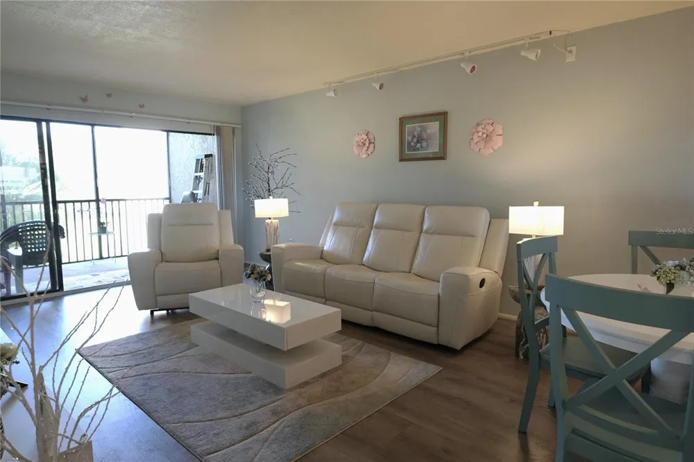 1999 KINGS HIGHWAY #16B Punta Gorda, FL 33980