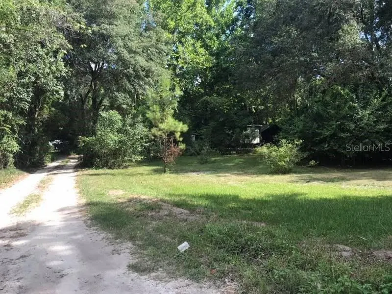 2406 SE 36TH STREET Gainesville, FL 32641