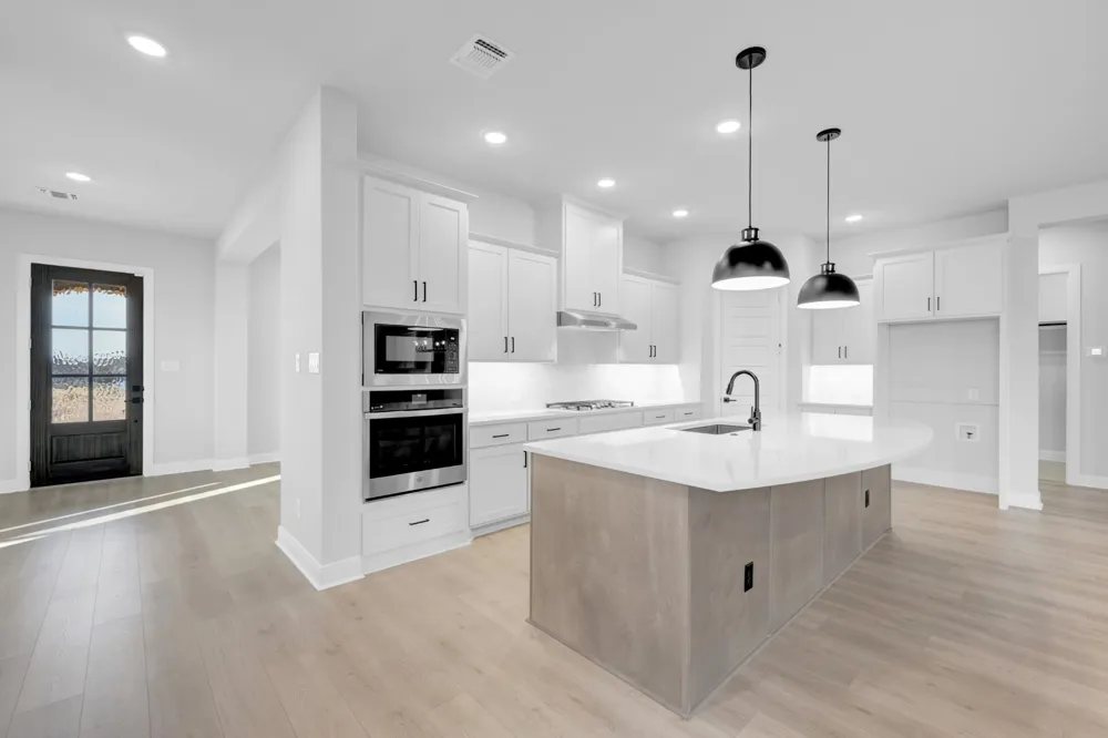 2085 Pine Grove Lane Arlington, TX 76005