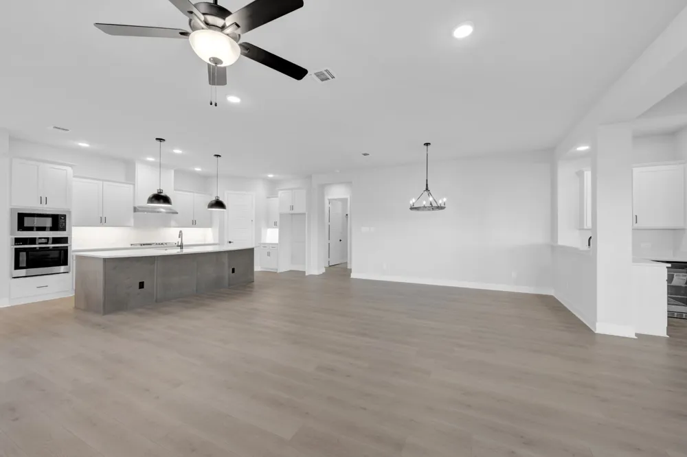 2085 Pine Grove Lane Arlington, TX 76005