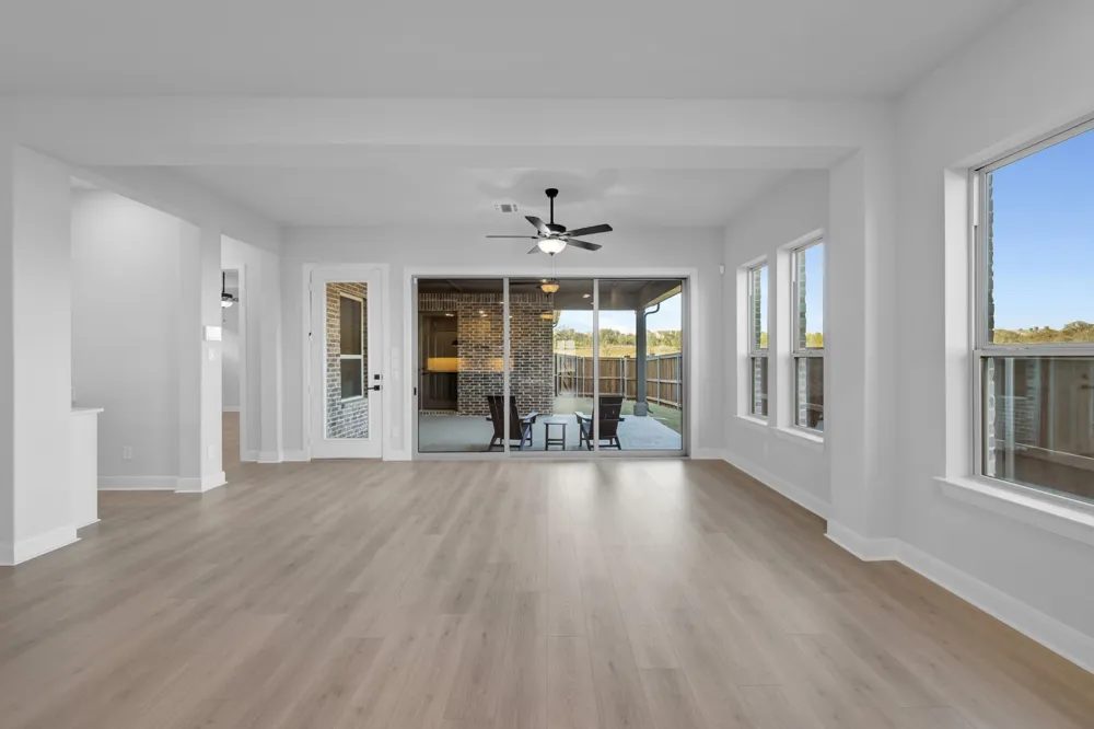 2085 Pine Grove Lane Arlington, TX 76005