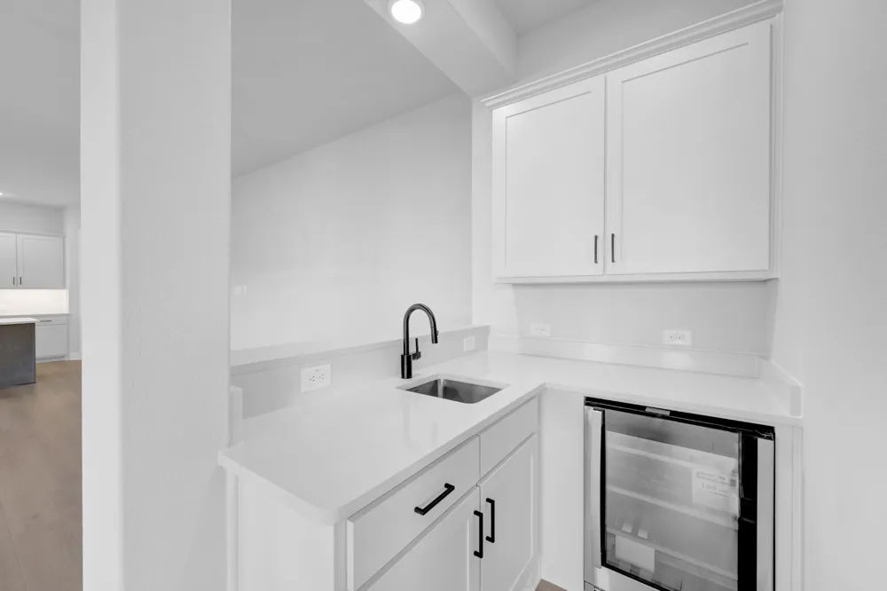 2085 Pine Grove Lane Arlington, TX 76005