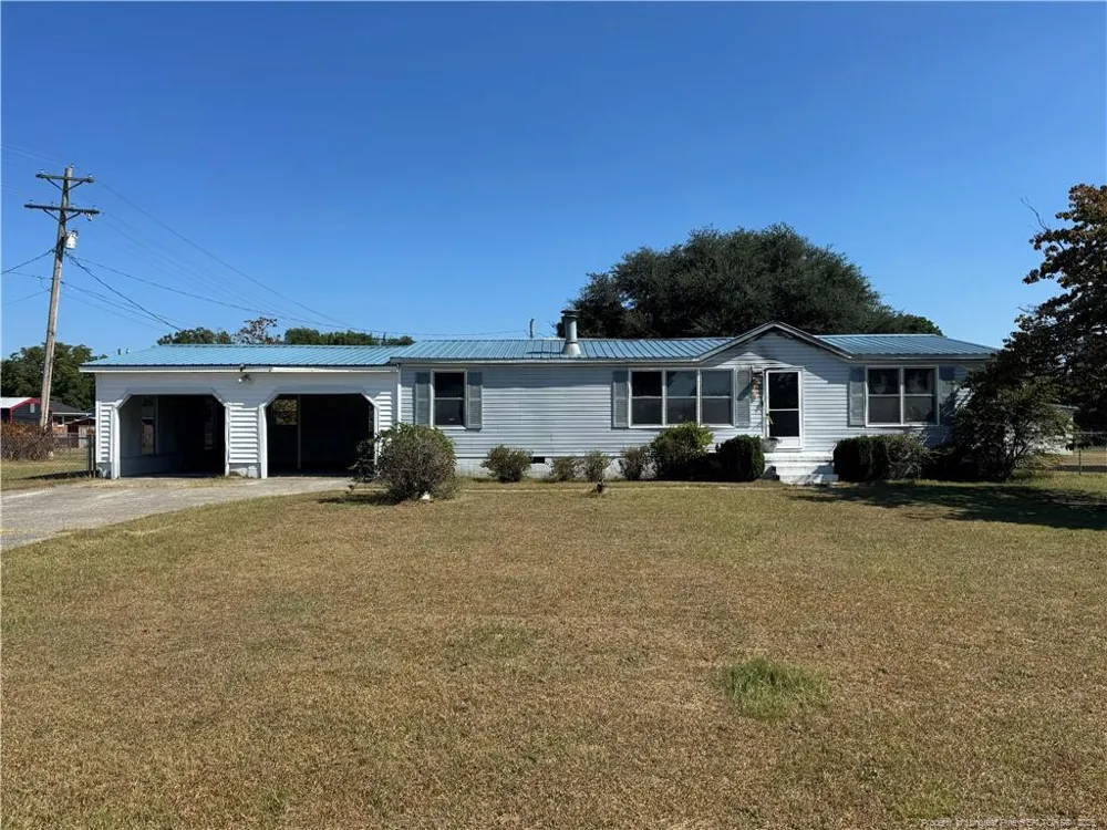 151 Ratley Street Raeford, NC 28376