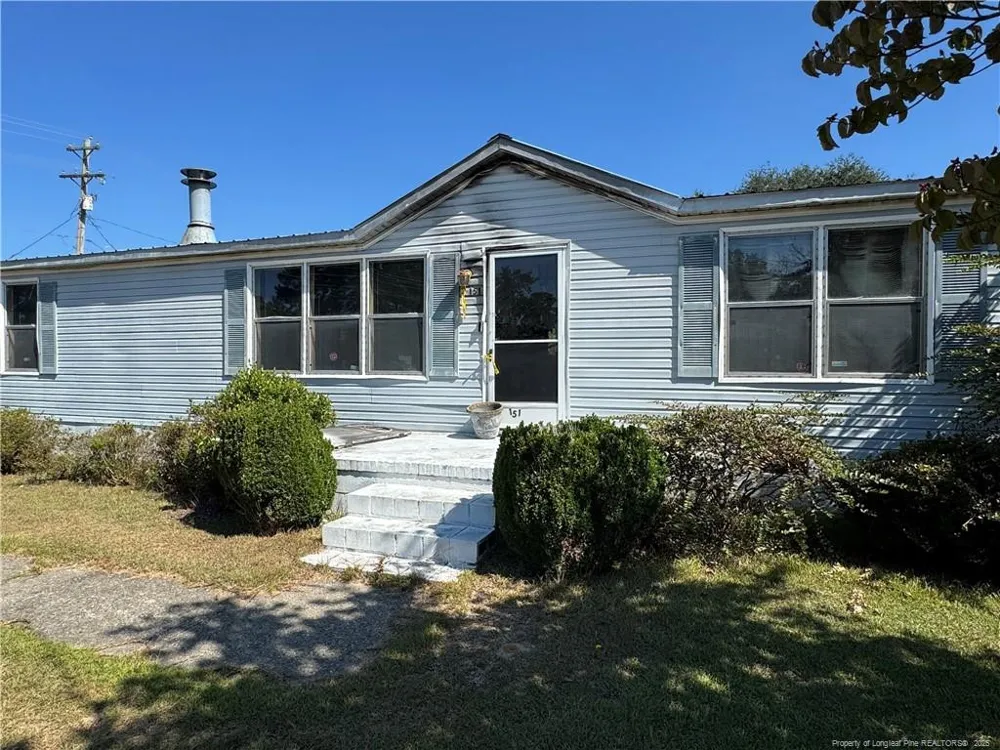 151 Ratley Street Raeford, NC 28376