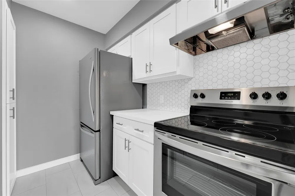 3919 Fairmont Parkway #236 Pasadena, TX 77504
