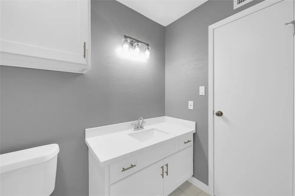 3919 Fairmont Parkway #236 Pasadena, TX 77504
