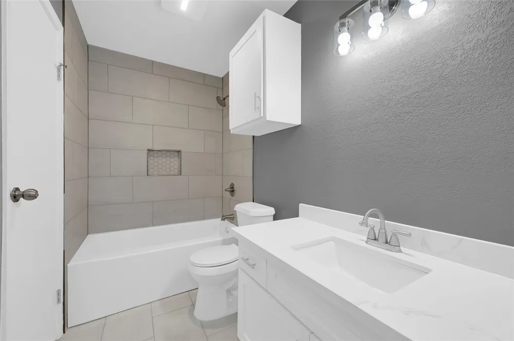 3919 Fairmont Parkway #236 Pasadena, TX 77504