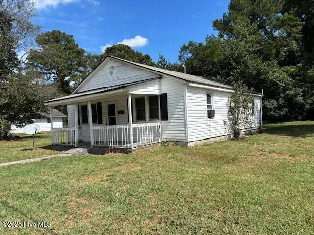 3645 Williams Street Farmville, NC 27828
