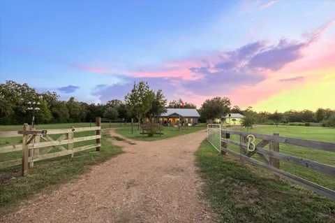 2510 Round Top Road
