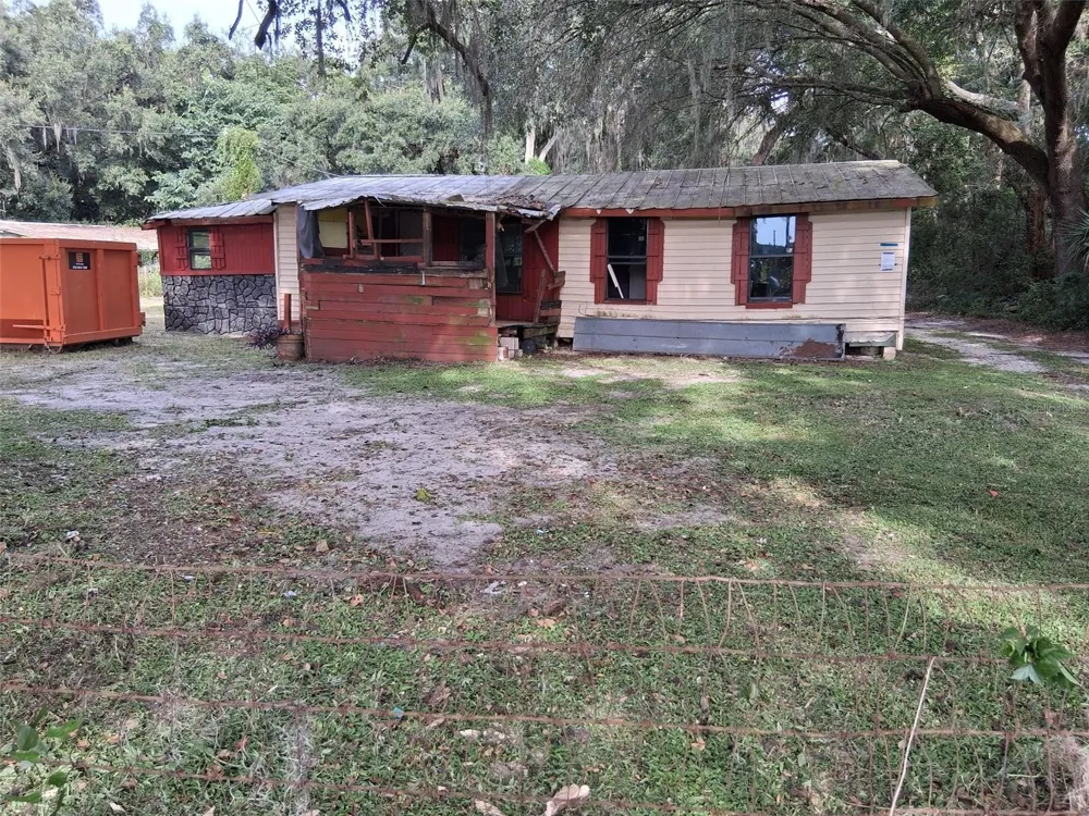 18255 NW 60TH AVENUE Reddick, FL 32686