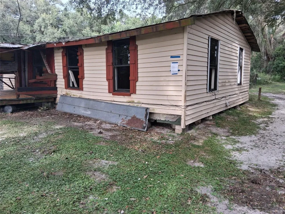 18255 NW 60TH AVENUE Reddick, FL 32686