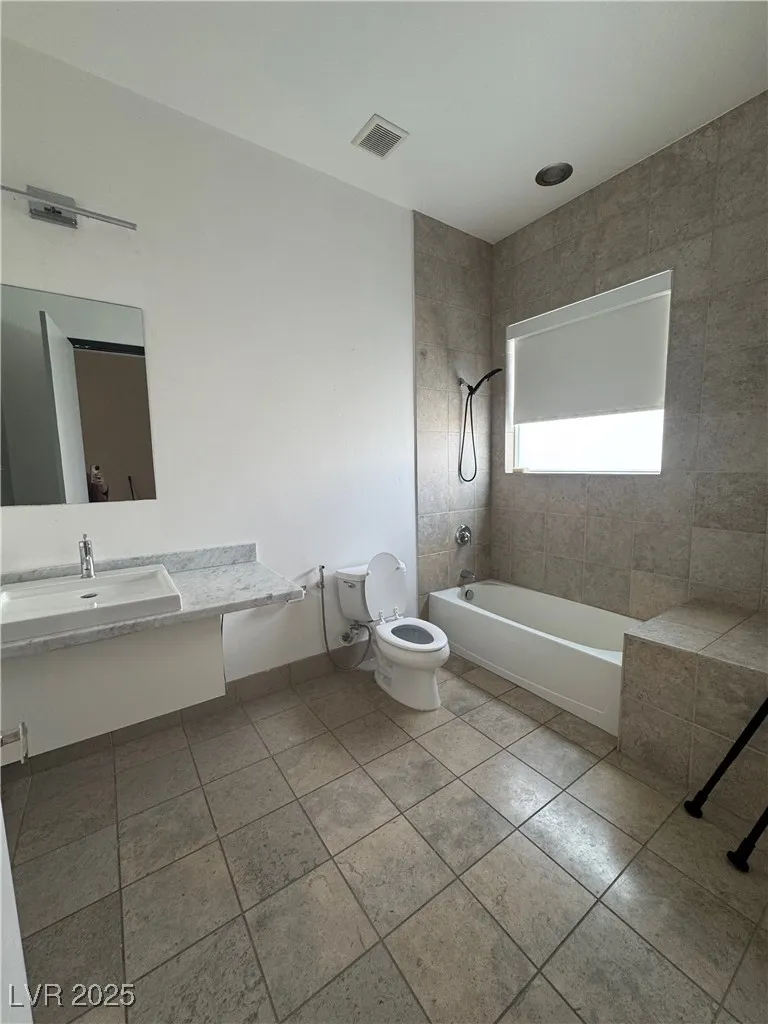 2775 W Pebble Road #501 Las Vegas, NV 89123