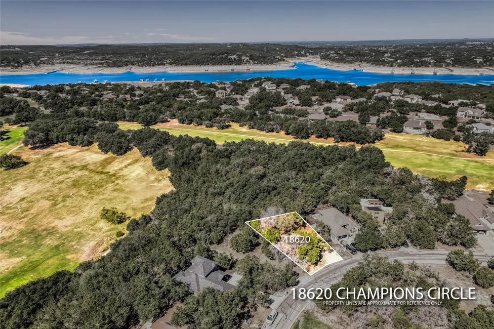 18620 Champions Circle Point Venture, TX 78645
