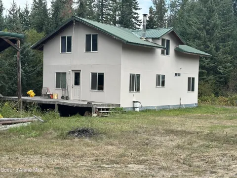 104 Cat Rd
