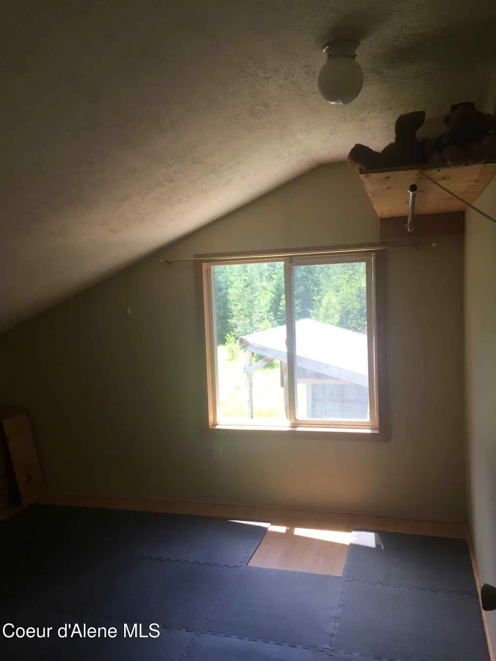104 Cat Rd Priest River, ID 83856
