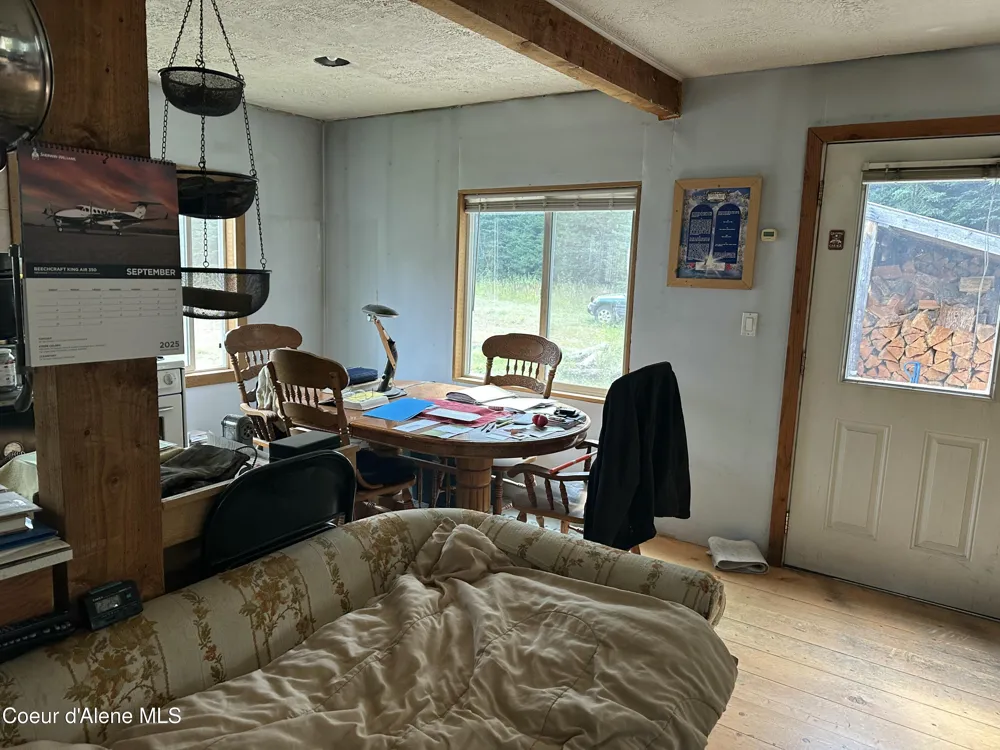 104 Cat Rd Priest River, ID 83856