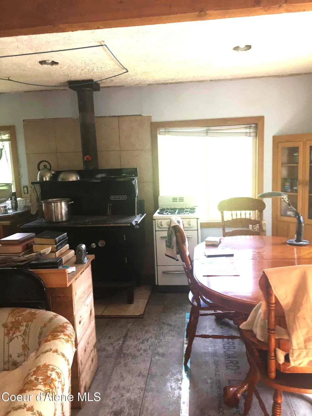 104 Cat Rd Priest River, ID 83856