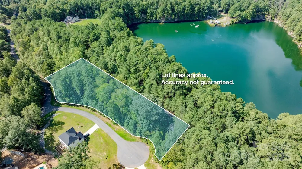 105 Quiet Trail #7 Mooresville, NC 28117