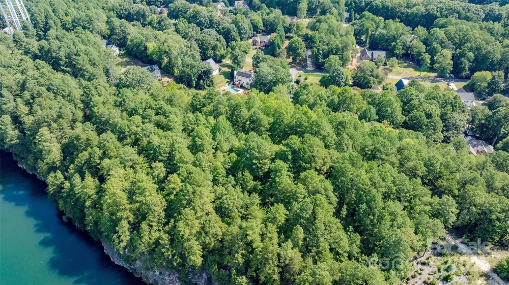 105 Quiet Trail #7 Mooresville, NC 28117
