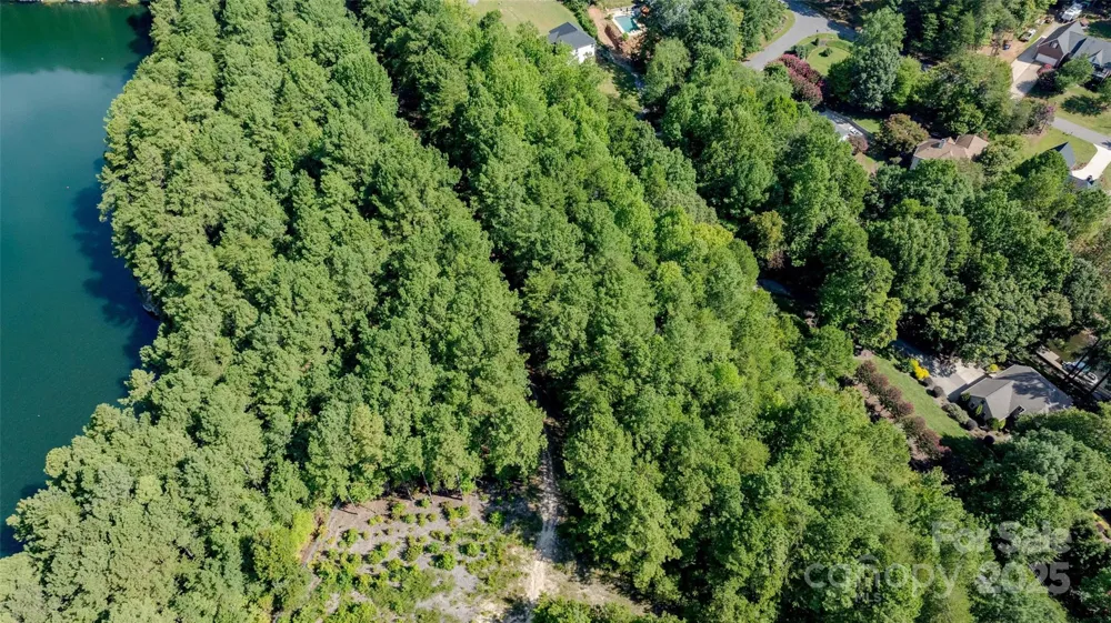 105 Quiet Trail #7 Mooresville, NC 28117