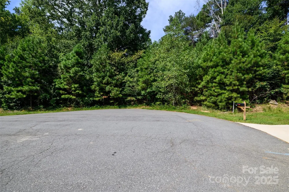 105 Quiet Trail #7 Mooresville, NC 28117