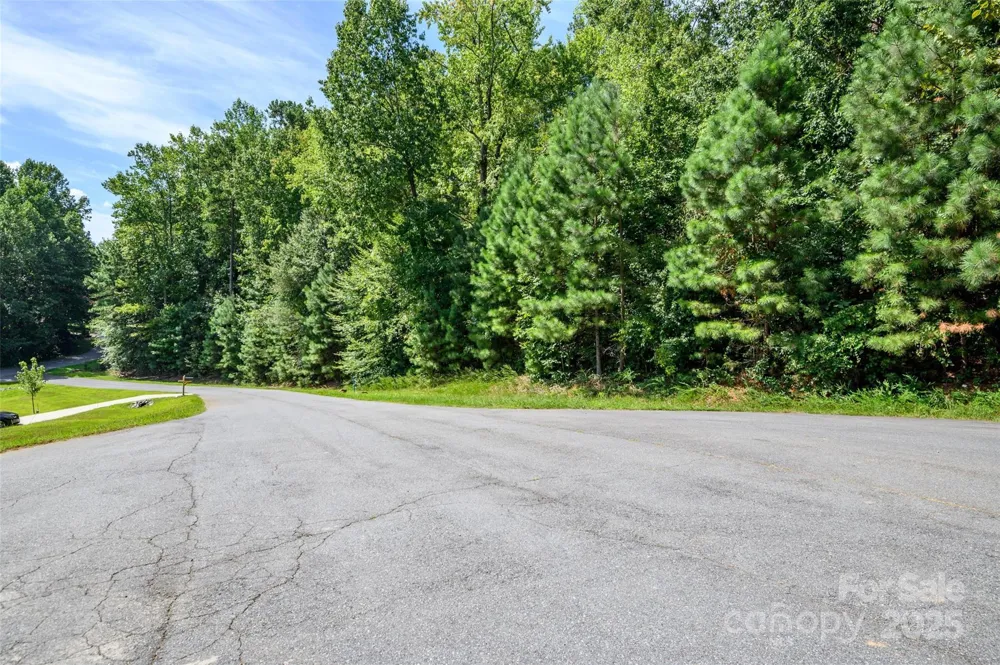 105 Quiet Trail #7 Mooresville, NC 28117