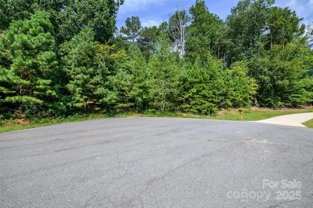 105 Quiet Trail #7 Mooresville, NC 28117