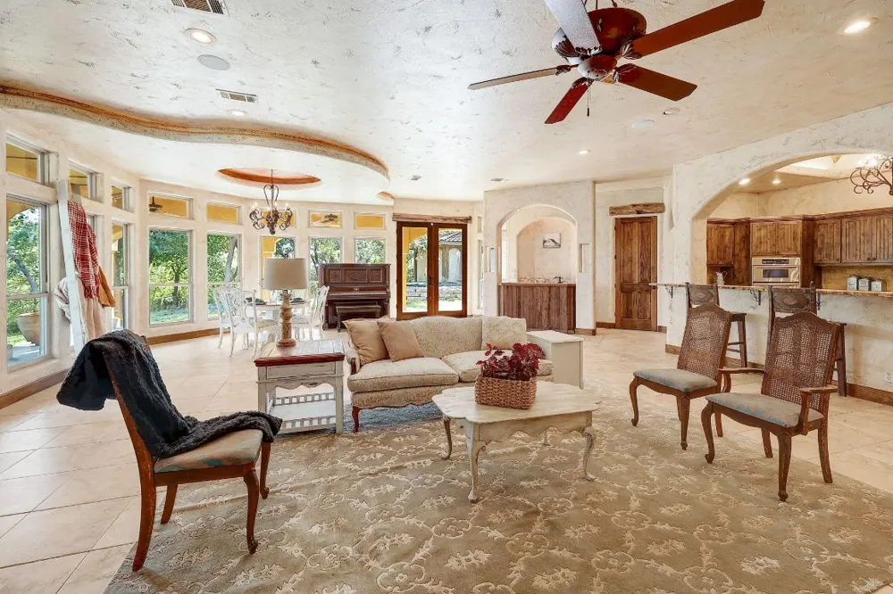 1120 Redbird Road Georgetown, TX 78626