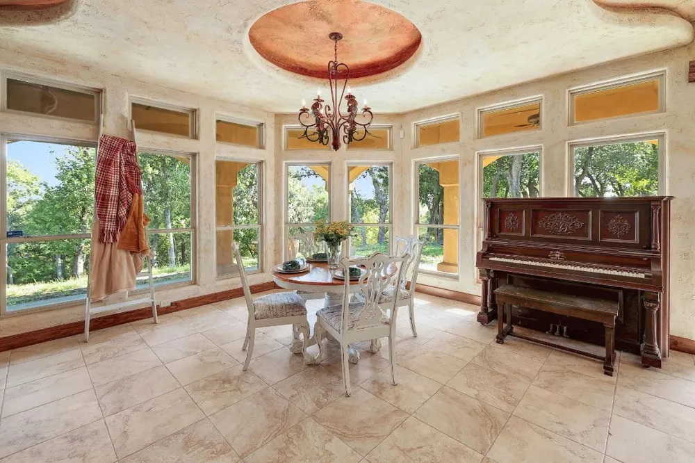 1120 Redbird Road Georgetown, TX 78626