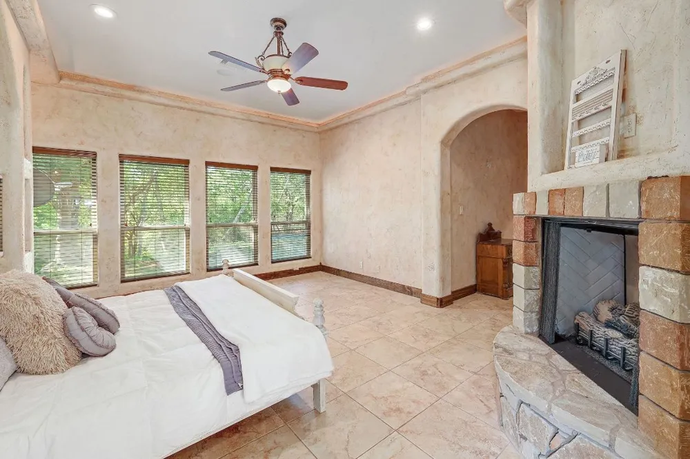1120 Redbird Road Georgetown, TX 78626