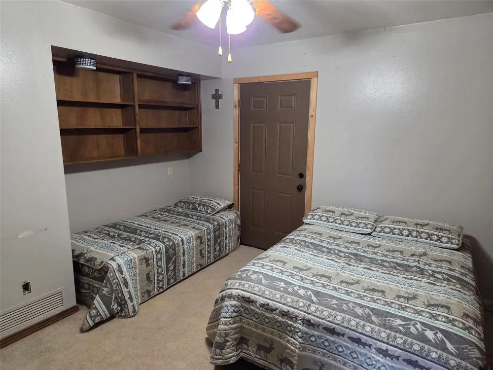 6977 E FM 171 Byers, TX 76357